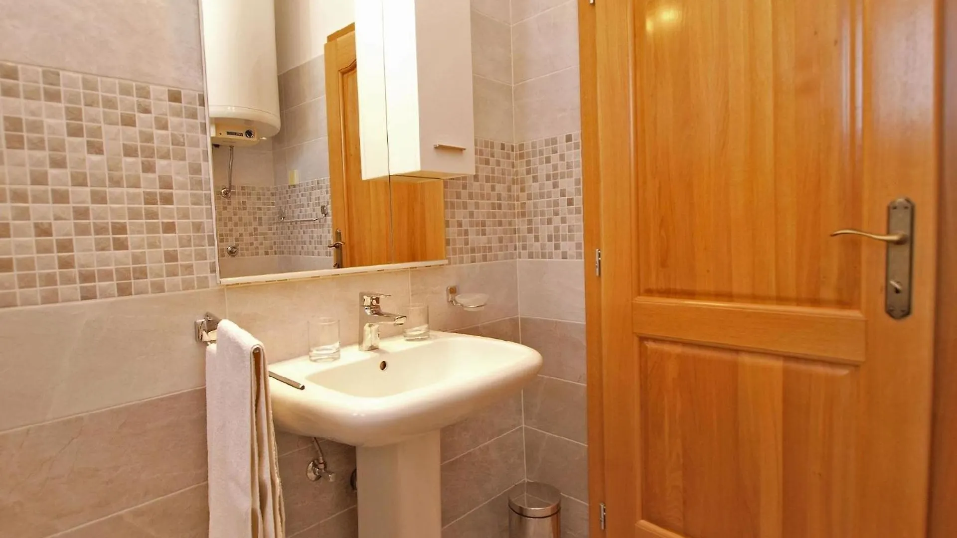Ferienwohnung Fuer 4 Personen Ca 60 Qm In Rovinj, Istrien Istrische Riviera 0*, Rovinj